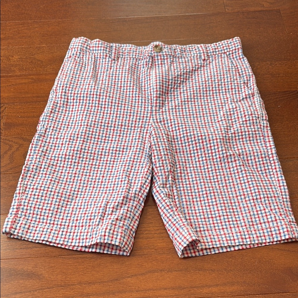 Vineyard Vines Kids Red and Blue Checkered Shorts, size 18 (fit women 0-2)